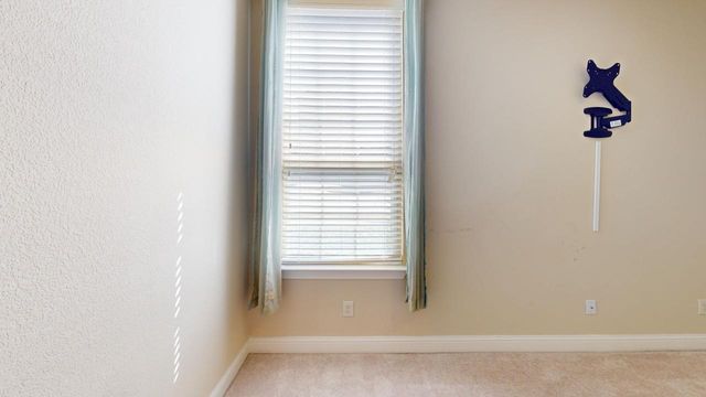 4401 Dexter Lane B12, Carrollton, TX 75010