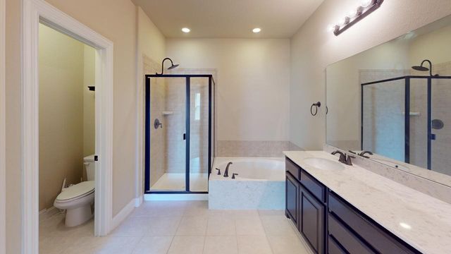 4401 Dexter Lane B12, Carrollton, TX 75010