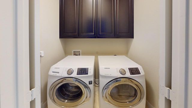 4401 Dexter Lane B12, Carrollton, TX 75010