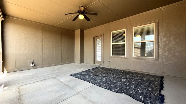 4401 Dexter Lane B12, Carrollton, TX 75010