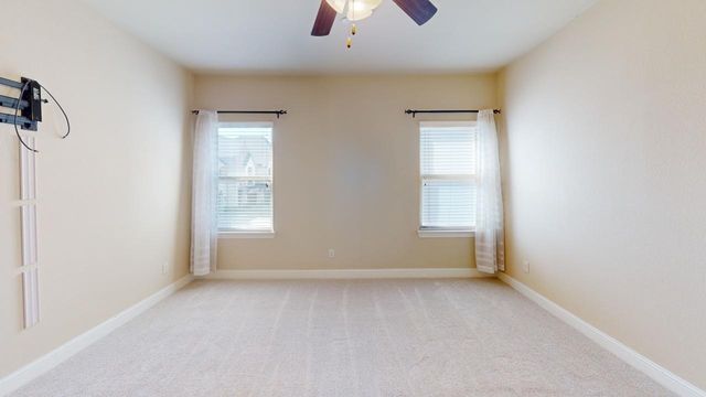 4401 Dexter Lane B12, Carrollton, TX 75010