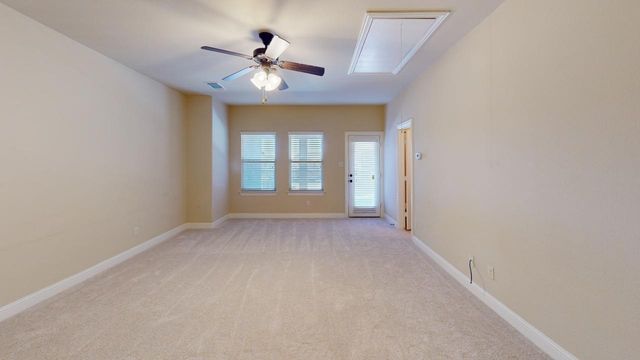 4401 Dexter Lane B12, Carrollton, TX 75010