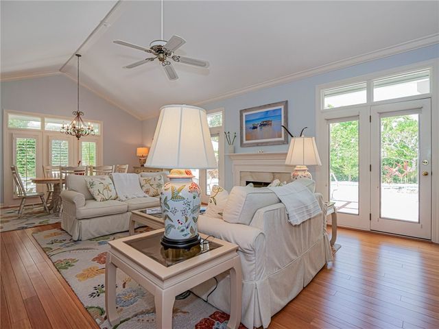 80 S Catalina Court, Vero Beach, FL 32963