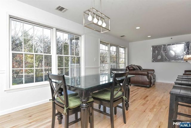 203 Central Park Place, Ramsey, NJ 07446