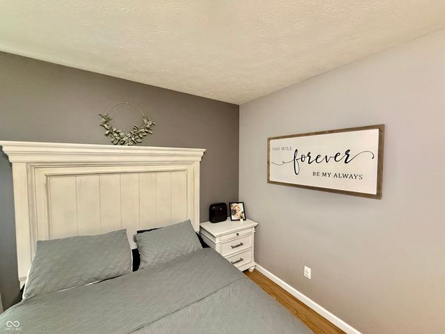 1251 Pin Oak Circle, Seymour, IN 47274