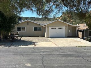 5101 Bluebird Lane, Paso Robles, CA 93446