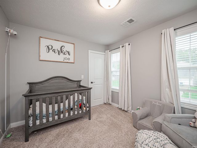 1625 Hills Drive, Evansville, IN 47720