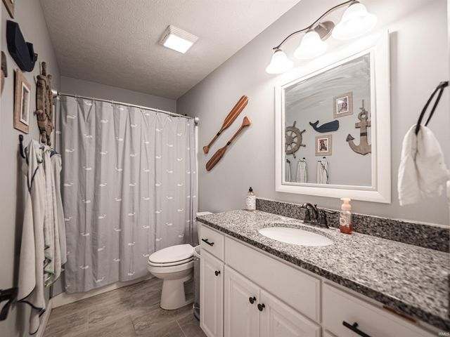 1625 Hills Drive, Evansville, IN 47720