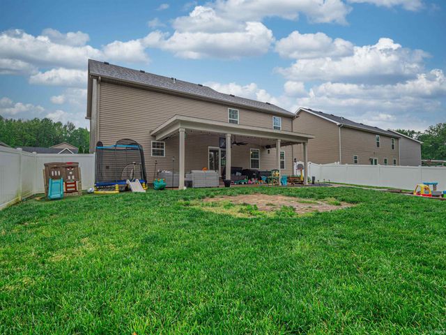 1625 Hills Drive, Evansville, IN 47720