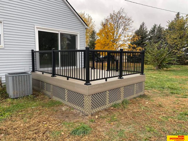 1754 County Rd 20, Fremont, NE 68025