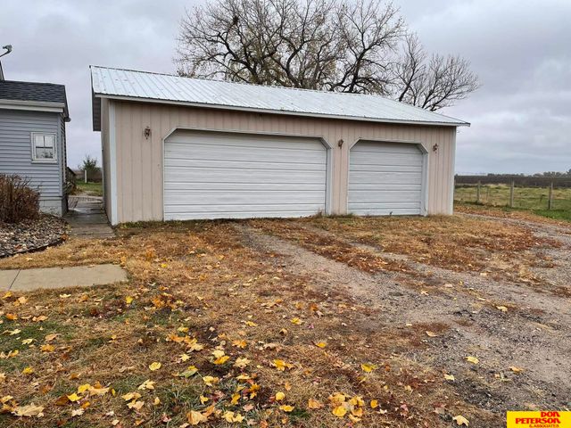 1754 County Rd 20, Fremont, NE 68025