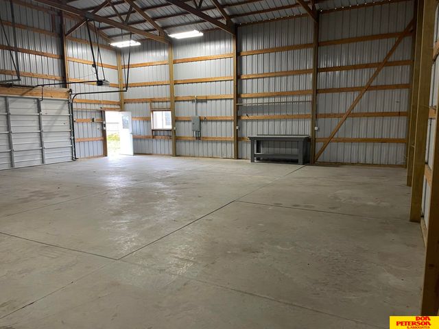 1754 County Rd 20, Fremont, NE 68025