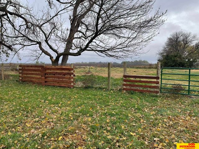 1754 County Rd 20, Fremont, NE 68025
