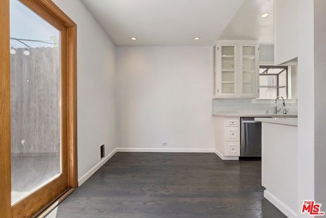 1400 N Hayworth Avenue 11, West Hollywood, CA 90046