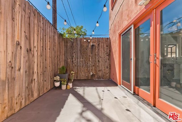 1400 N Hayworth Avenue 11, West Hollywood, CA 90046