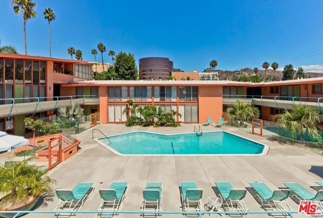 1400 N Hayworth Avenue 11, West Hollywood, CA 90046