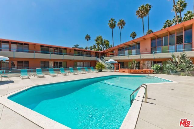 1400 N Hayworth Avenue 11, West Hollywood, CA 90046