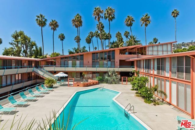 1400 N Hayworth Avenue 11, West Hollywood, CA 90046