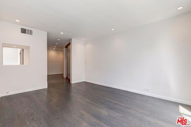 1400 N Hayworth Avenue 11, West Hollywood, CA 90046