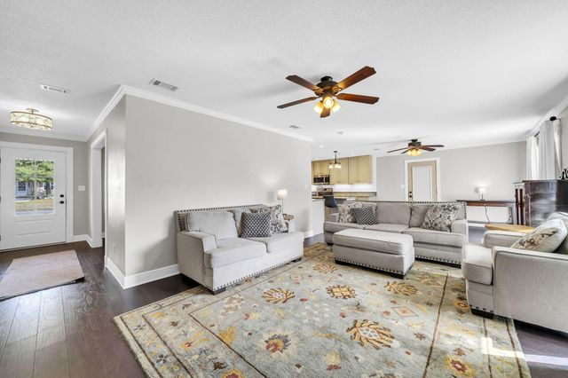 715 Overbrook Drive, Fort Walton Beach, FL 32547