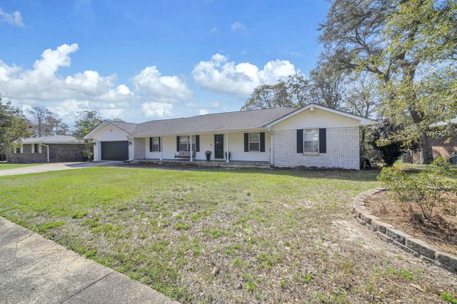 715 Overbrook Drive, Fort Walton Beach, FL 32547