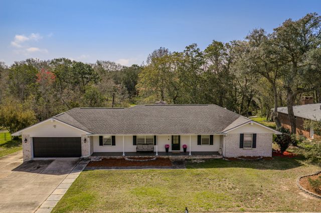 715 Overbrook Drive, Fort Walton Beach, FL 32547