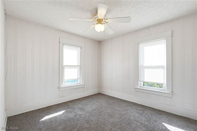 91 Mcnaughton Street, Akron, OH 44305
