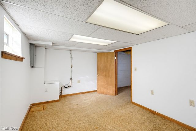 91 Mcnaughton Street, Akron, OH 44305