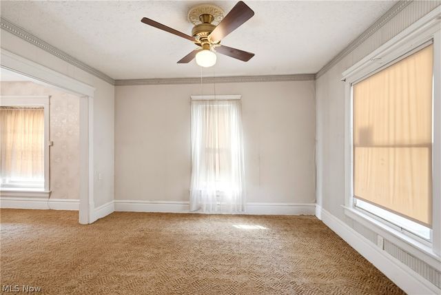 91 Mcnaughton Street, Akron, OH 44305