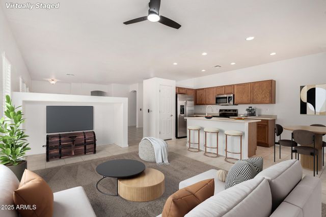 13857 W MAUI Lane, Surprise, AZ 85379