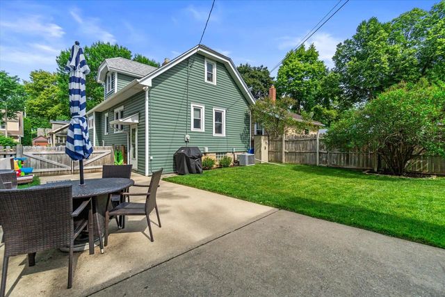 2472 N 71st STREET, Milwaukee, WI 53213
