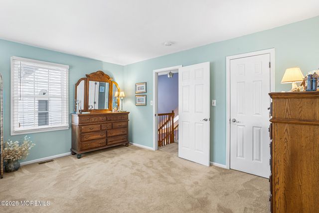 11 Browning Court, Freehold, NJ 07728