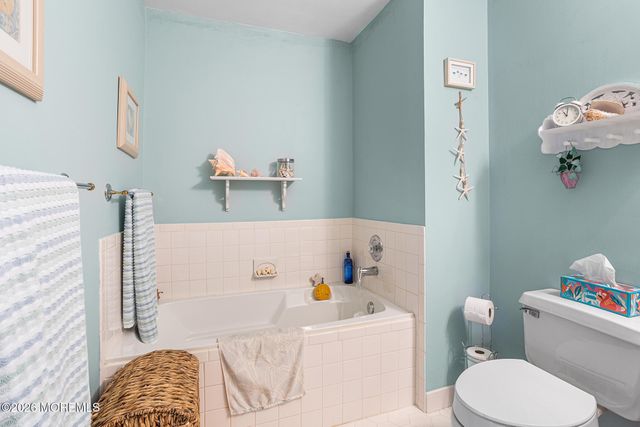 11 Browning Court, Freehold, NJ 07728