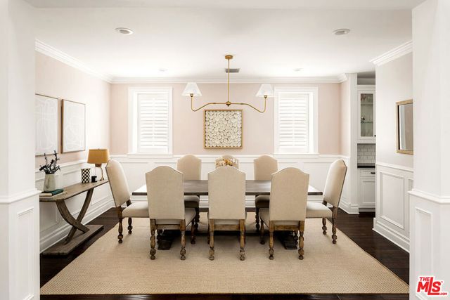11610 Chiquita Street, Studio City, CA 91604