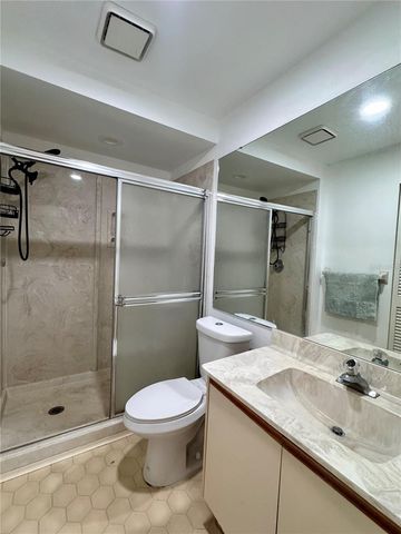 4529 MORNINGSIDE 8, Sarasota, FL 34235