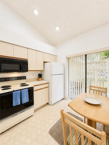 4529 MORNINGSIDE 8, Sarasota, FL 34235