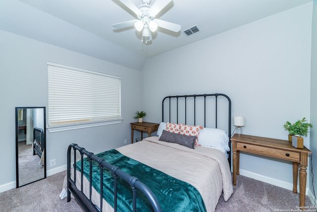 15814 SEEKERS ST, San Antonio, TX 78255