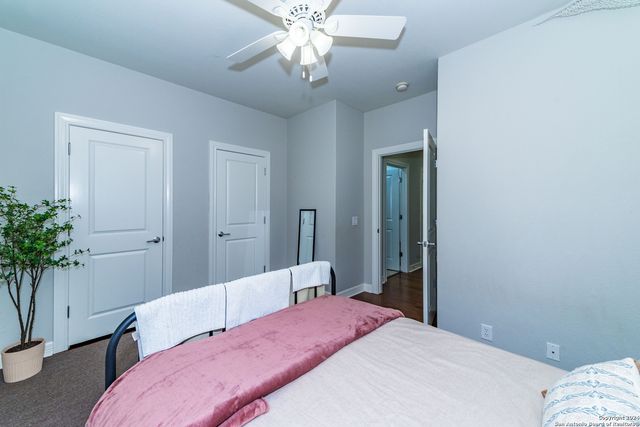 15814 SEEKERS ST, San Antonio, TX 78255