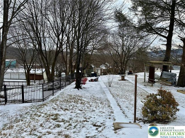 339 North 2nd Street, Lehighton Boro, PA 18235