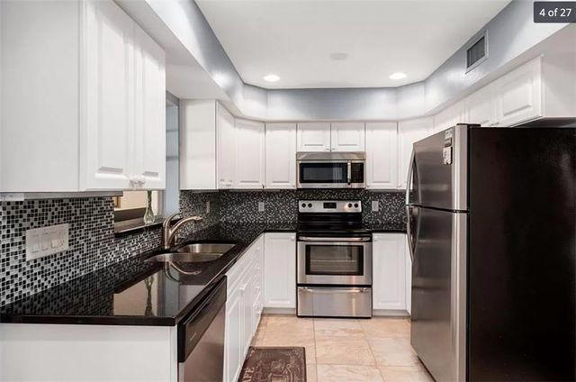 2722 Cardinal Drive, Vero Beach, FL 32963