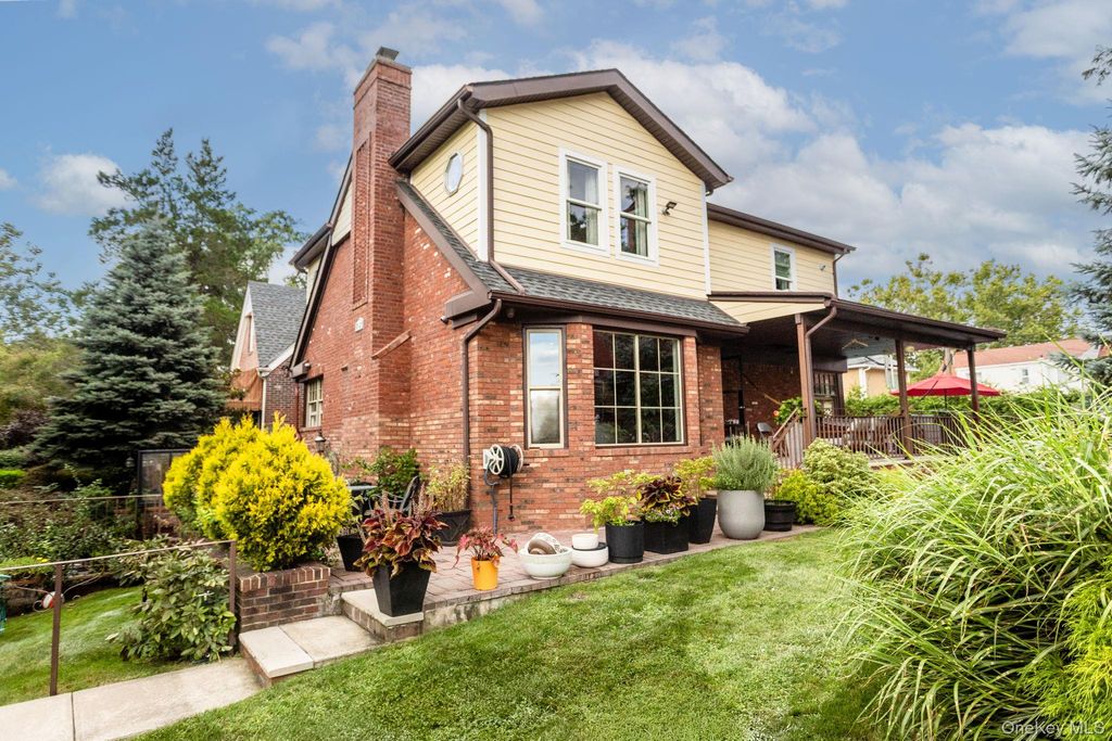 85-27 Bell Boulevard, Hollis Hills, NY 11427 — exterior