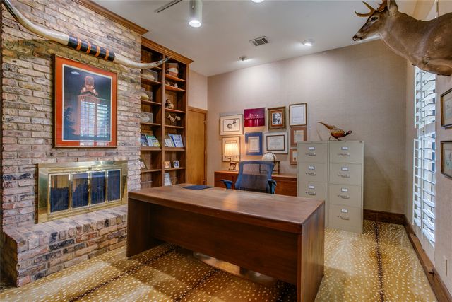 6620 Clubhouse Circle, Dallas, TX 75240