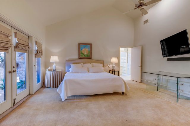 6620 Clubhouse Circle, Dallas, TX 75240
