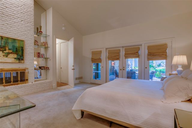 6620 Clubhouse Circle, Dallas, TX 75240