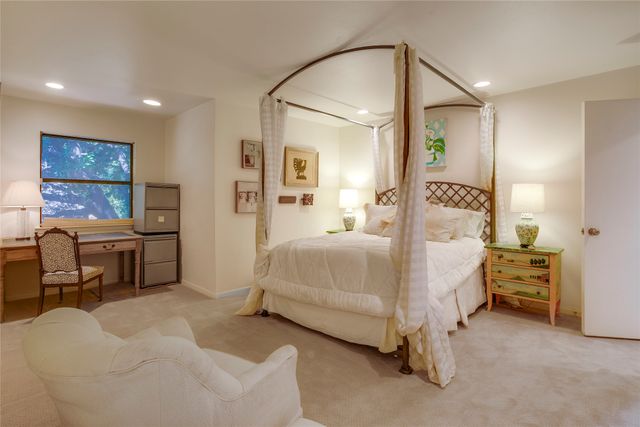 6620 Clubhouse Circle, Dallas, TX 75240