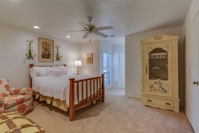 6620 Clubhouse Circle, Dallas, TX 75240