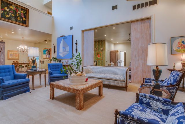 6620 Clubhouse Circle, Dallas, TX 75240