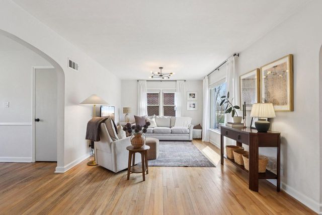 3042 N 88th STREET, Milwaukee, WI 53222