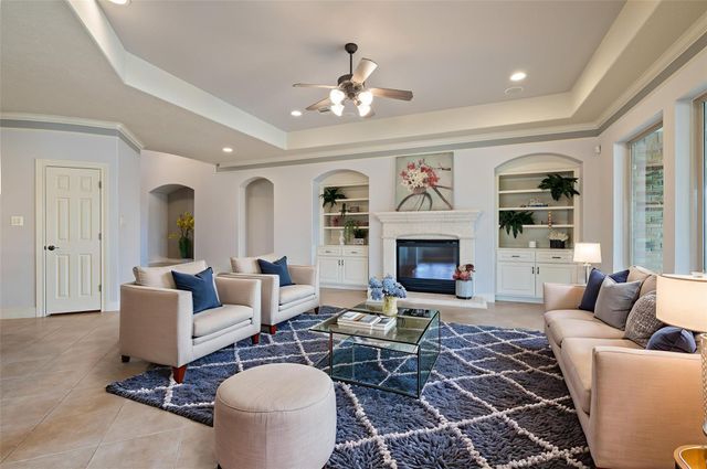 3855 Summer Manor Drive, League City, TX 77573