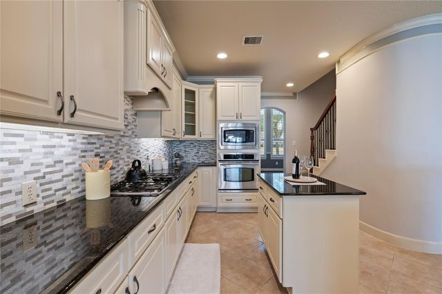 3855 Summer Manor Drive, League City, TX 77573